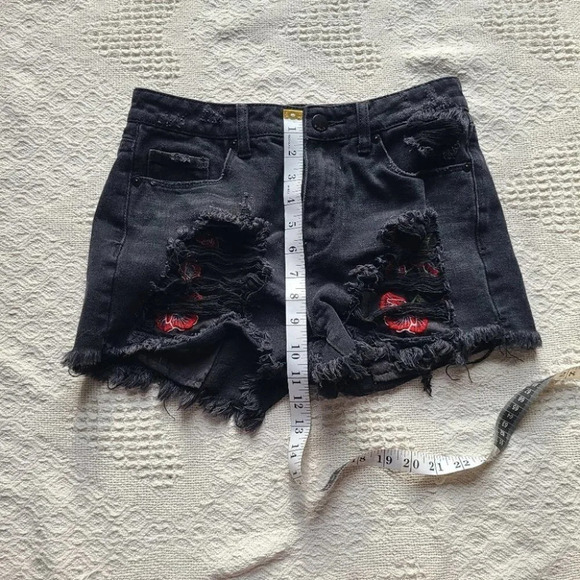 Dex, Distressed Cutoffs with Peekaboo Rose Embroidered  Pockets - Picture 6 of 8